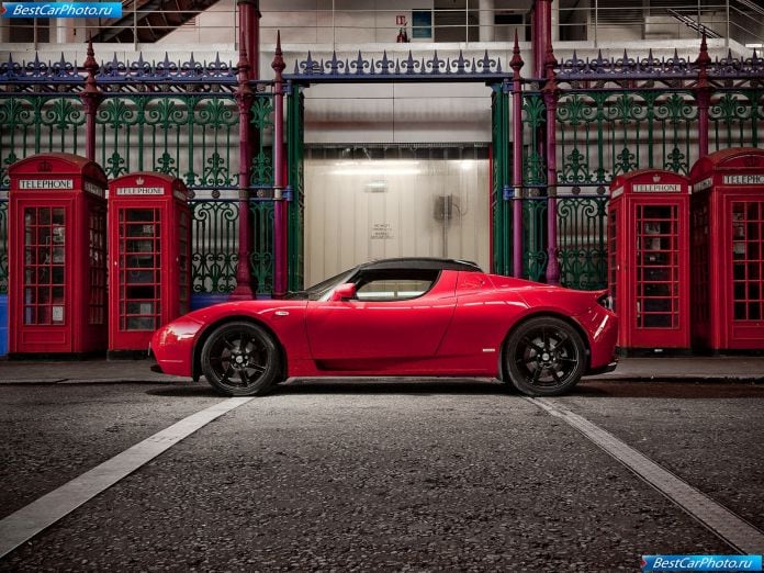 2010 Tesla Roadster Uk-version - фотография 7 из 13