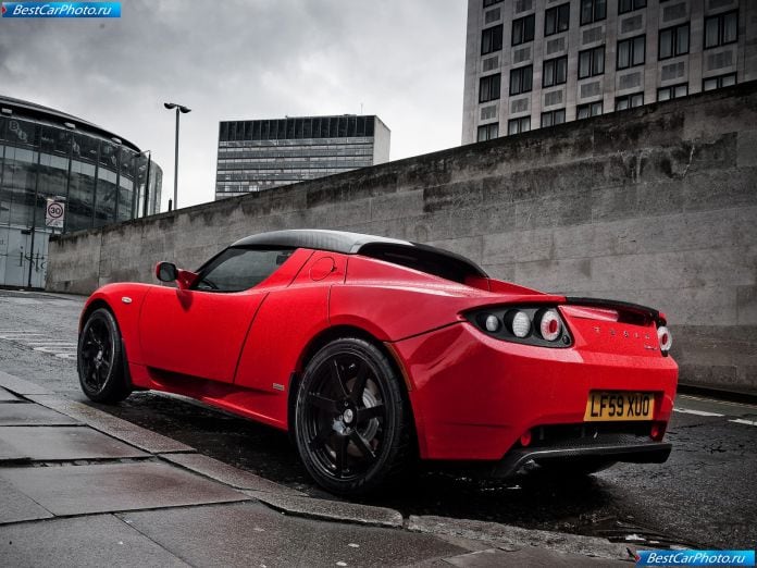 2010 Tesla Roadster Uk-version - фотография 9 из 13