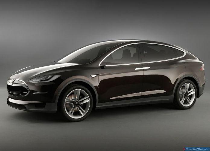 2012 Tesla Model X Prototype - фотография 2 из 12
