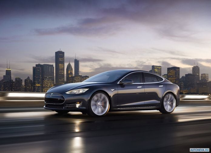 2013 Tesla Model S - фотография 16 из 138