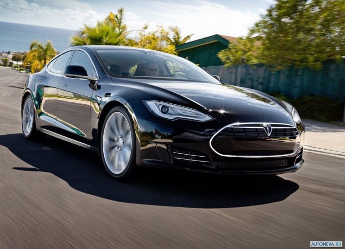 2013 Tesla Model S - фотография 23 из 138