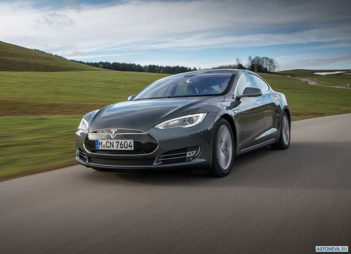 2013 Tesla Model S - фотография 29 из 138