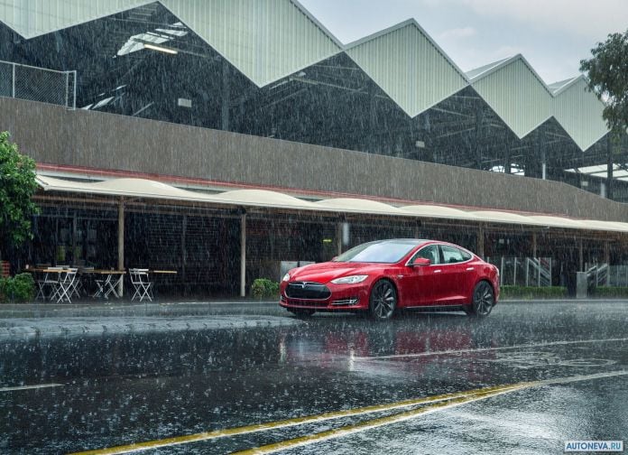 2013 Tesla Model S - фотография 30 из 138