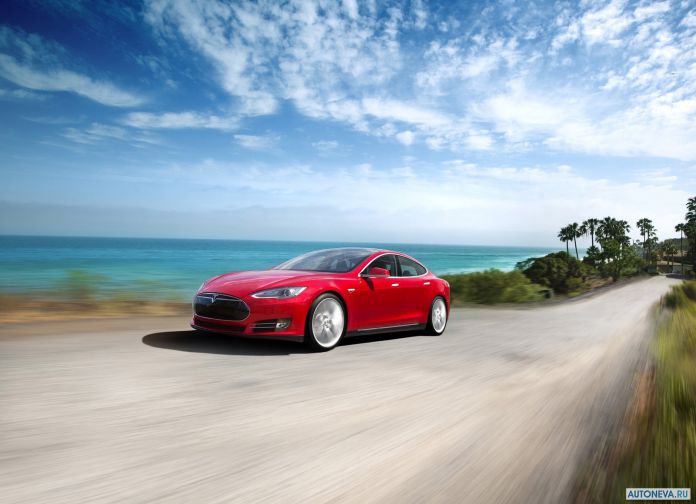 2013 Tesla Model S - фотография 31 из 138