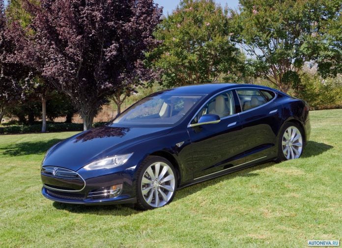 2013 Tesla Model S - фотография 33 из 138