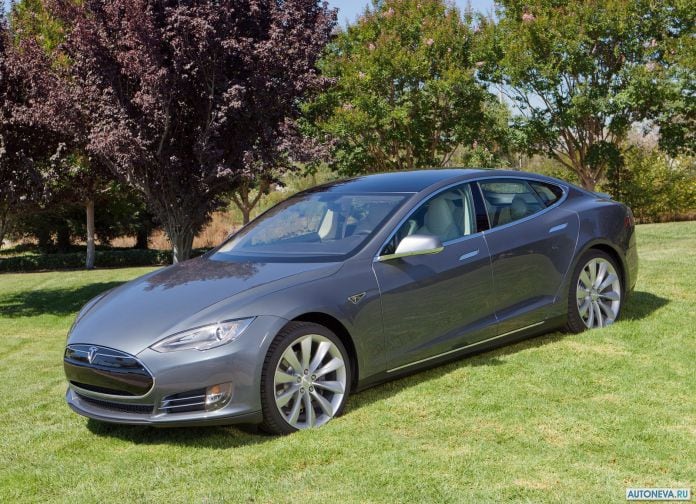 2013 Tesla Model S - фотография 36 из 138