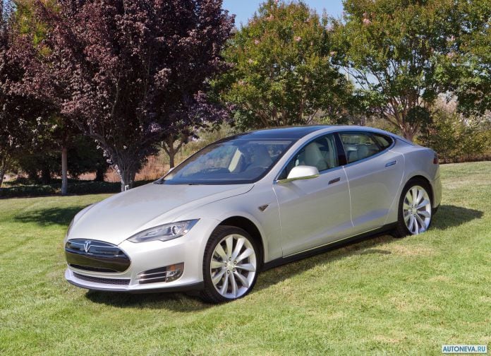2013 Tesla Model S - фотография 39 из 138