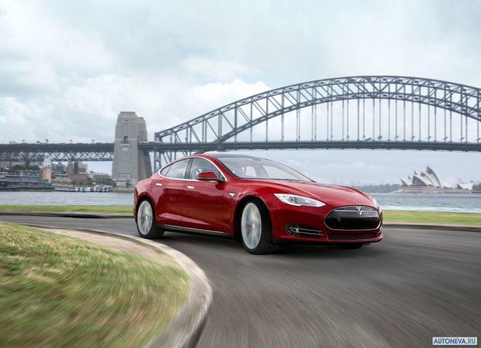 2013 Tesla Model S - фотография 45 из 138
