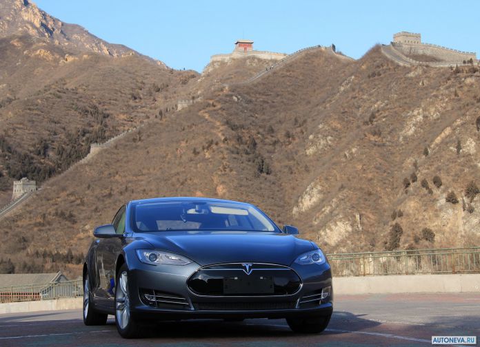 2013 Tesla Model S - фотография 48 из 138