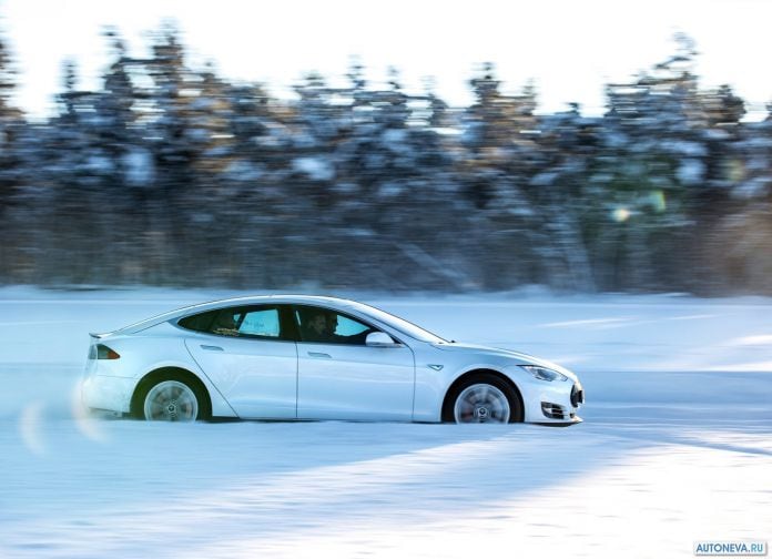 2013 Tesla Model S - фотография 61 из 138