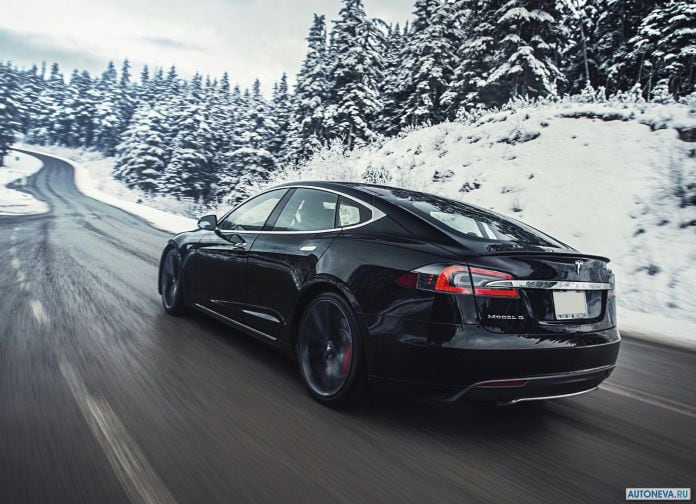 2013 Tesla Model S - фотография 86 из 138