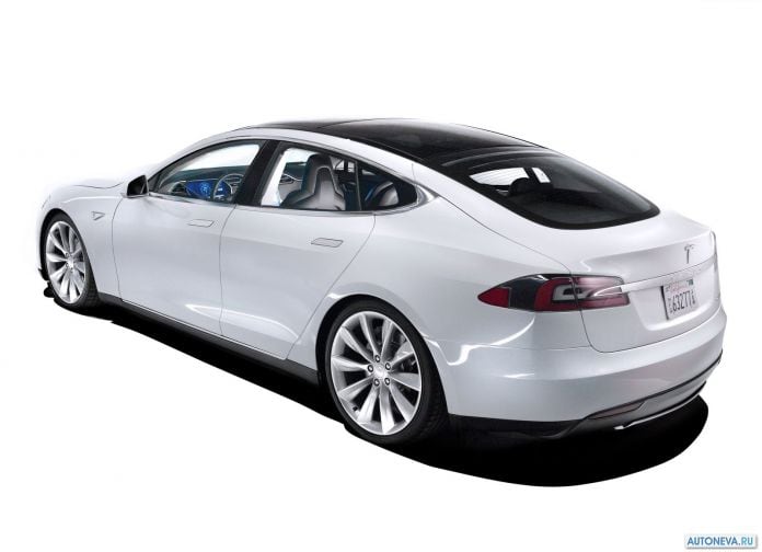 2013 Tesla Model S - фотография 100 из 138