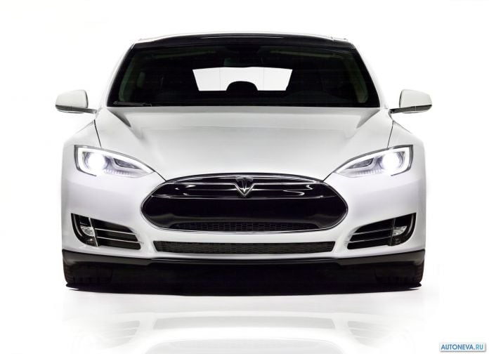 2013 Tesla Model S - фотография 102 из 138