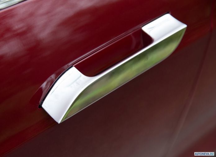 2013 Tesla Model S - фотография 121 из 138