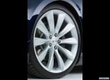 tesla_2013_model_s_132.jpg