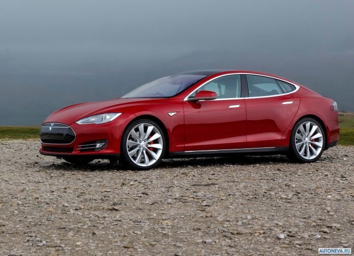 2013 Tesla Model S UK Version - фотография 9 из 163