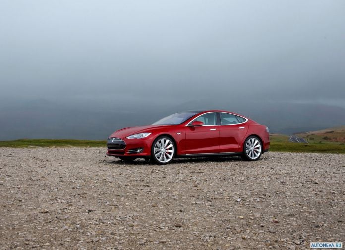 2013 Tesla Model S UK Version - фотография 12 из 163