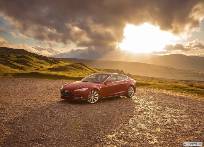 2013 Tesla Model S UK Version - фотография 16 из 163