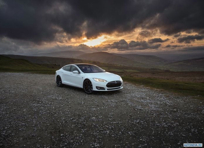 2013 Tesla Model S UK Version - фотография 19 из 163