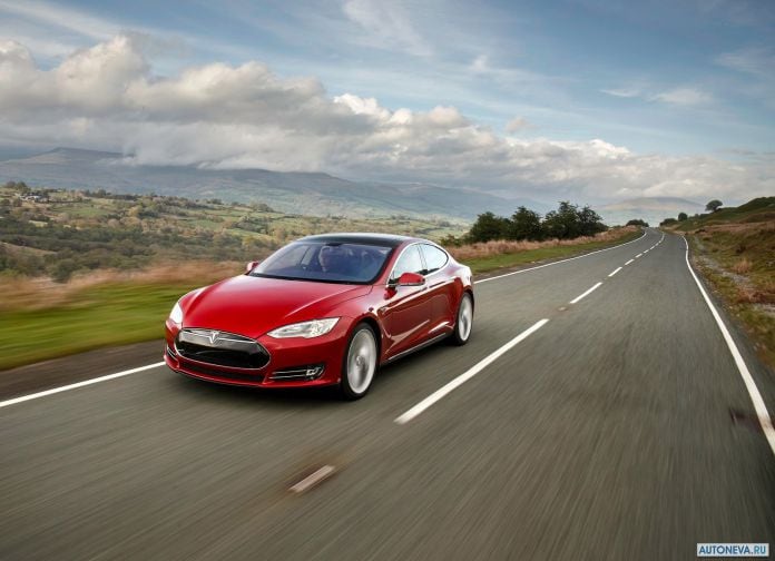 2013 Tesla Model S UK Version - фотография 33 из 163