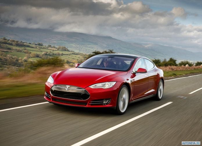 2013 Tesla Model S UK Version - фотография 34 из 163