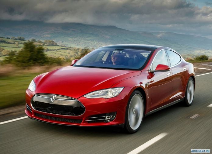 2013 Tesla Model S UK Version - фотография 35 из 163