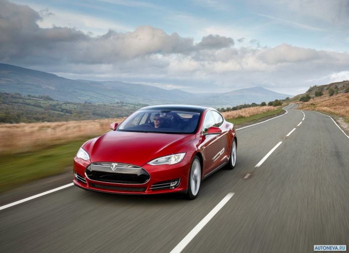 2013 Tesla Model S UK Version - фотография 41 из 163