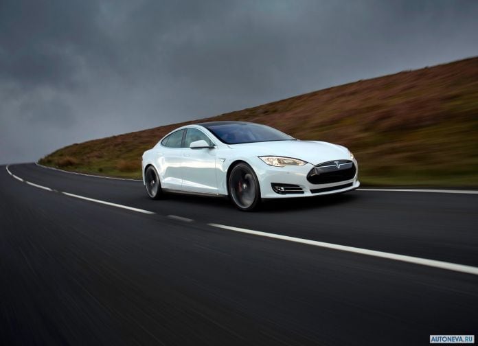 2013 Tesla Model S UK Version - фотография 51 из 163