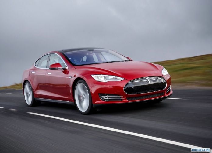 2013 Tesla Model S UK Version - фотография 54 из 163