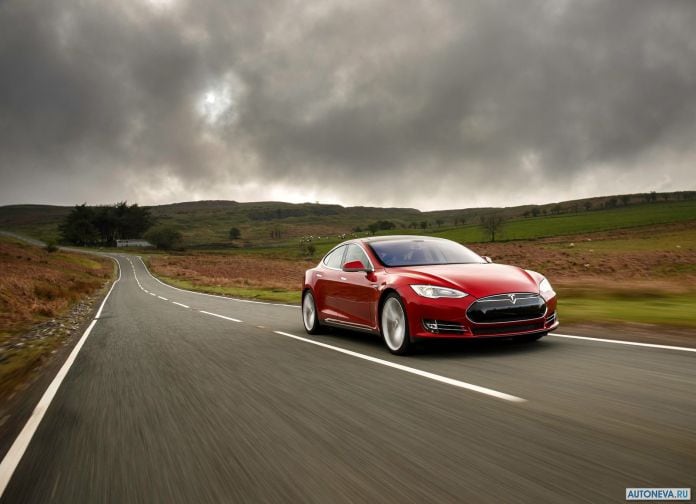 2013 Tesla Model S UK Version - фотография 63 из 163