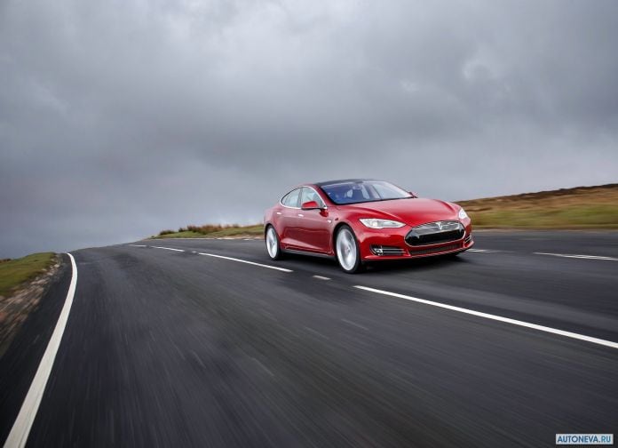 2013 Tesla Model S UK Version - фотография 65 из 163