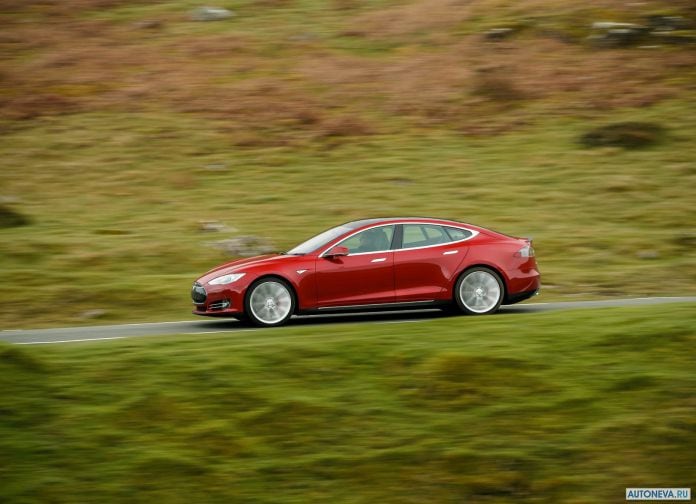 2013 Tesla Model S UK Version - фотография 84 из 163