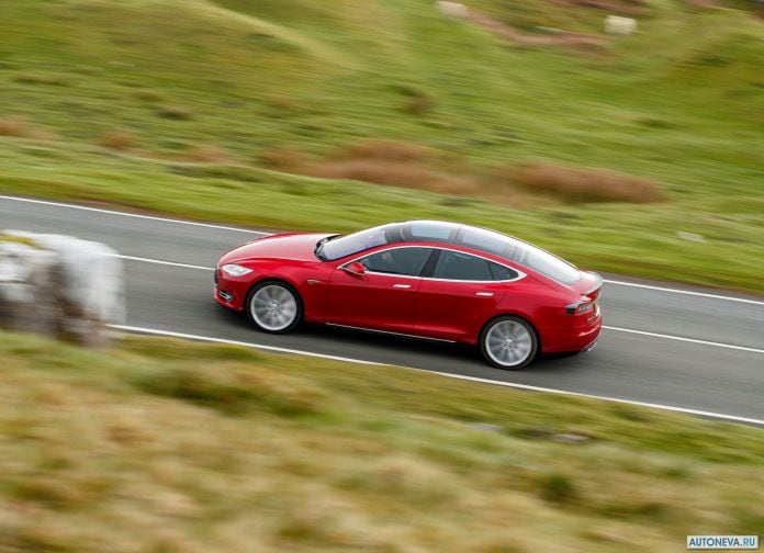 2013 Tesla Model S UK Version - фотография 86 из 163