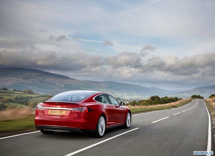 2013 Tesla Model S UK Version - фотография 103 из 163