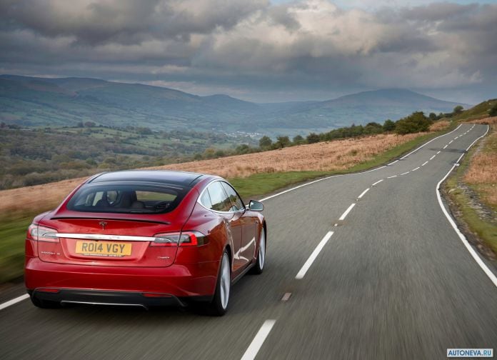 2013 Tesla Model S UK Version - фотография 107 из 163