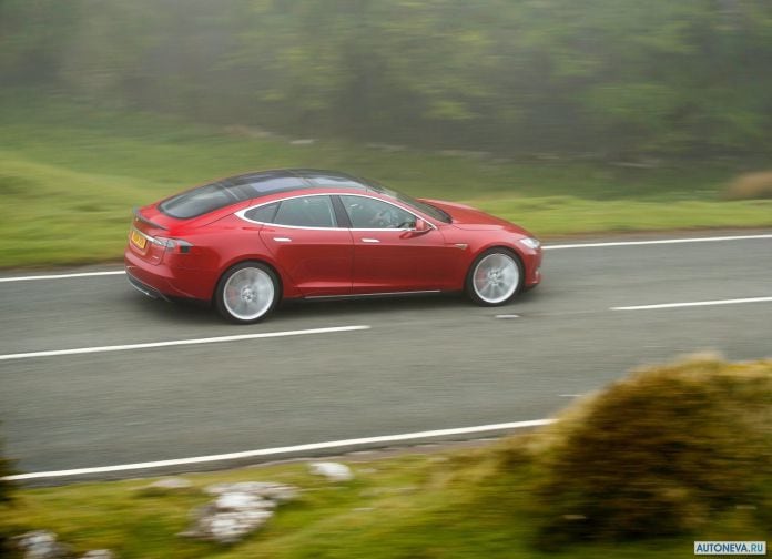 2013 Tesla Model S UK Version - фотография 109 из 163
