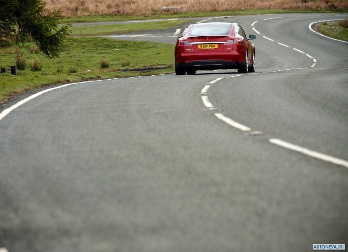 2013 Tesla Model S UK Version - фотография 116 из 163