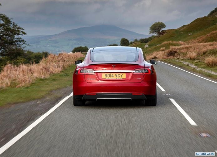 2013 Tesla Model S UK Version - фотография 122 из 163