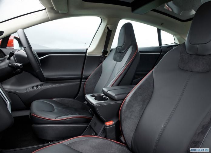 2013 Tesla Model S UK Version - фотография 132 из 163