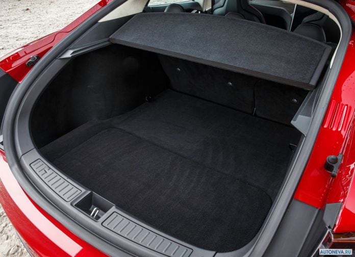 2013 Tesla Model S UK Version - фотография 148 из 163