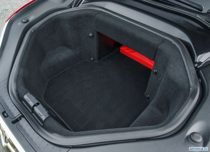 2013 Tesla Model S UK Version - фотография 150 из 163