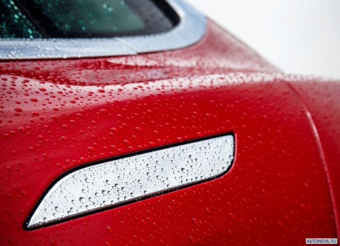 2013 Tesla Model S UK Version - фотография 156 из 163