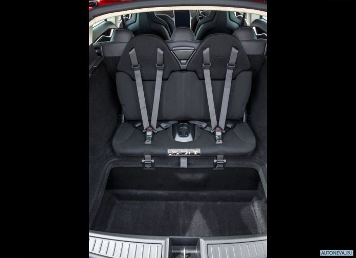2013 Tesla Model S UK Version - фотография 162 из 163