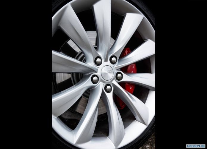 2013 Tesla Model S UK Version - фотография 163 из 163