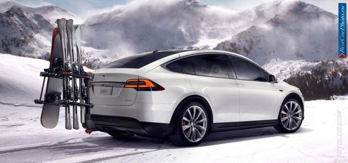 2016 Tesla Model X - фотография 4 из 5
