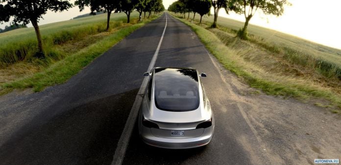2017 Tesla Model 3 - фотография 4 из 6