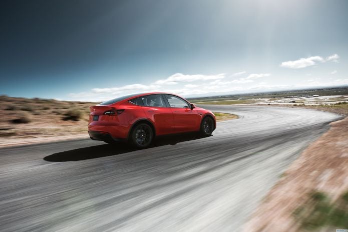 2021 Tesla Model Y - фотография 3 из 3 2021 Tesla Model Y - фотография 3 из 3