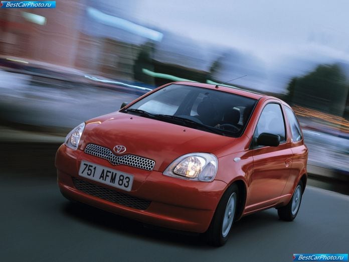 1999 Toyota Yaris - фотография 3 из 45