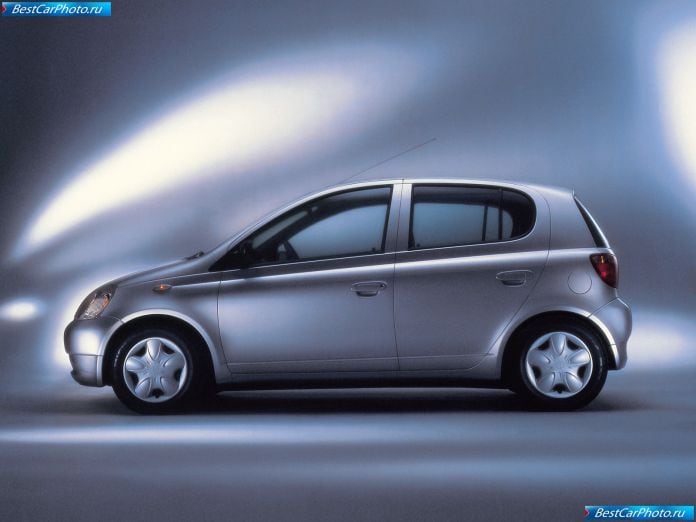 1999 Toyota Yaris - фотография 28 из 45