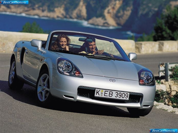 2000 Toyota Mr2 - фотография 4 из 33